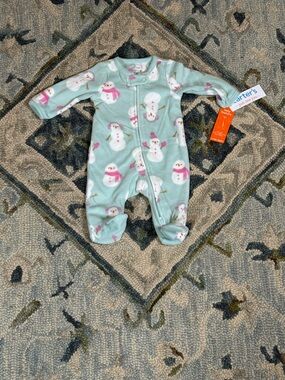 NWT Carter's Newborn Mint Green Snowman Footed Fleece One-Piece